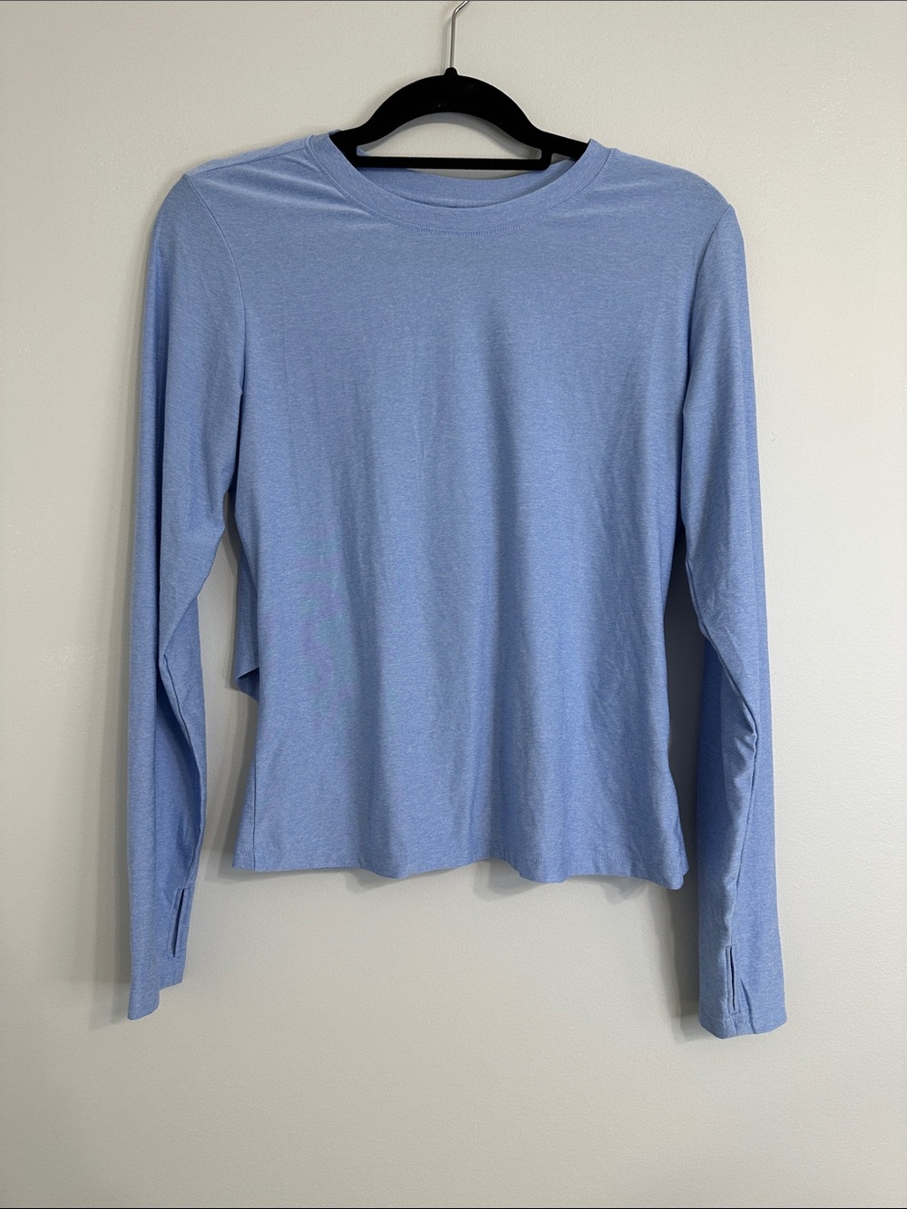 Old Navy Light Blue Long Sleeve Crewneck Tee With Keyhole Back